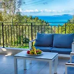 Spacious 4-bedroom With Private Pool And Stunning Sunset Views, 3 Minutes From The Villa Afionas