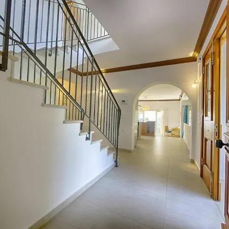 - 3 Minutes From The With Heated Eco-pool And Sunset View * Afionas