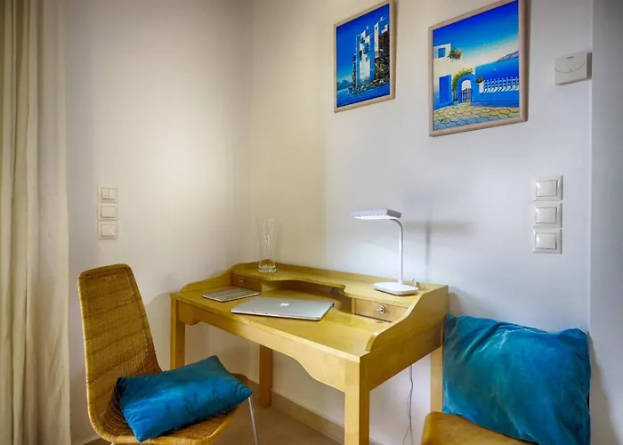 Spacious 4-bedroom With Private Pool And Stunning Sunset Views, 3 Minutes From The Afión