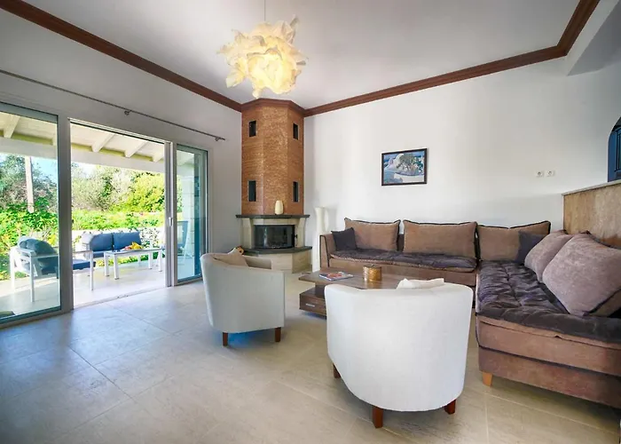 Willa Spacious 4-bedroom With Private Pool And Stunning Sunset Views, 3 Minutes From The Afión