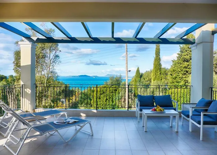 Spacious 4-bedroom With Private Pool And Stunning Sunset Views, 3 Minutes From The Willa *